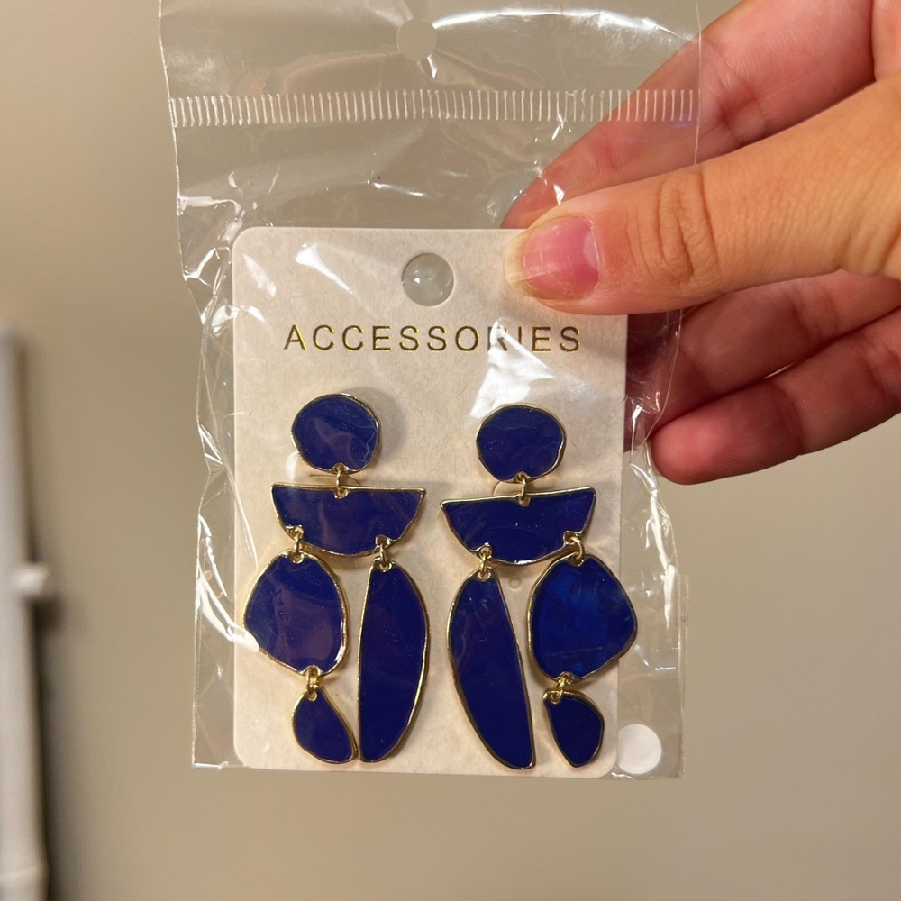 NWT Blue Abstract Shapes Dangle Earrings
